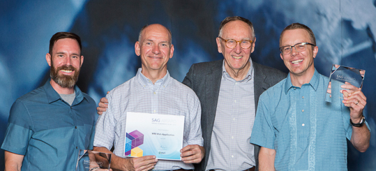 esri award acceptance photo